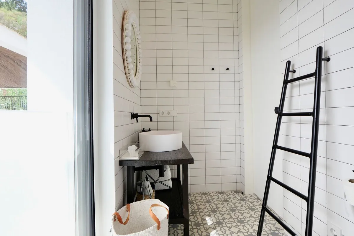 2ae8c4a7-f023-450d-a1ca-d043c88b8ebc