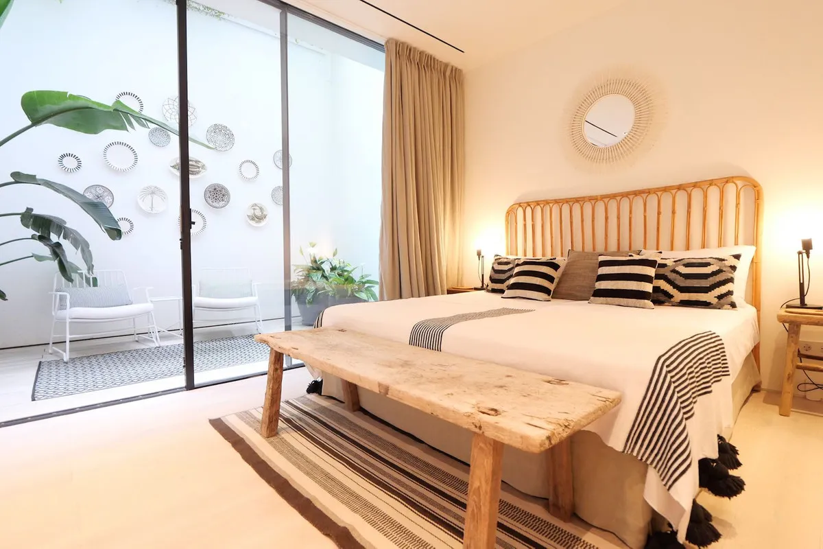 3aa7239f-91bd-4112-8783-baa78dbd7197