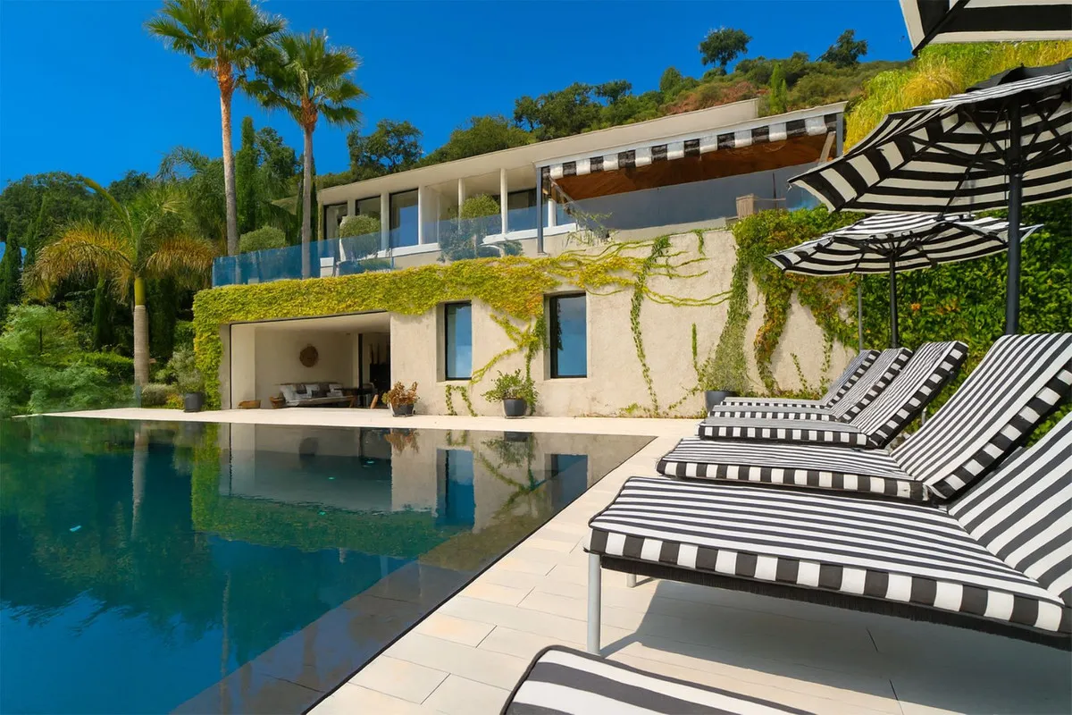 7fc97a49-ddd0-4e39-9e64-e0d7cd287e61