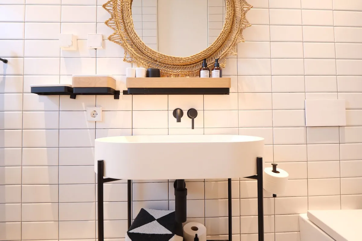 a0655283-a214-43ec-8f34-76bcf2d53139