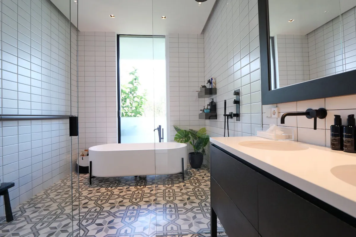 af23b9da-2caf-4e59-af69-affc4b9c992d