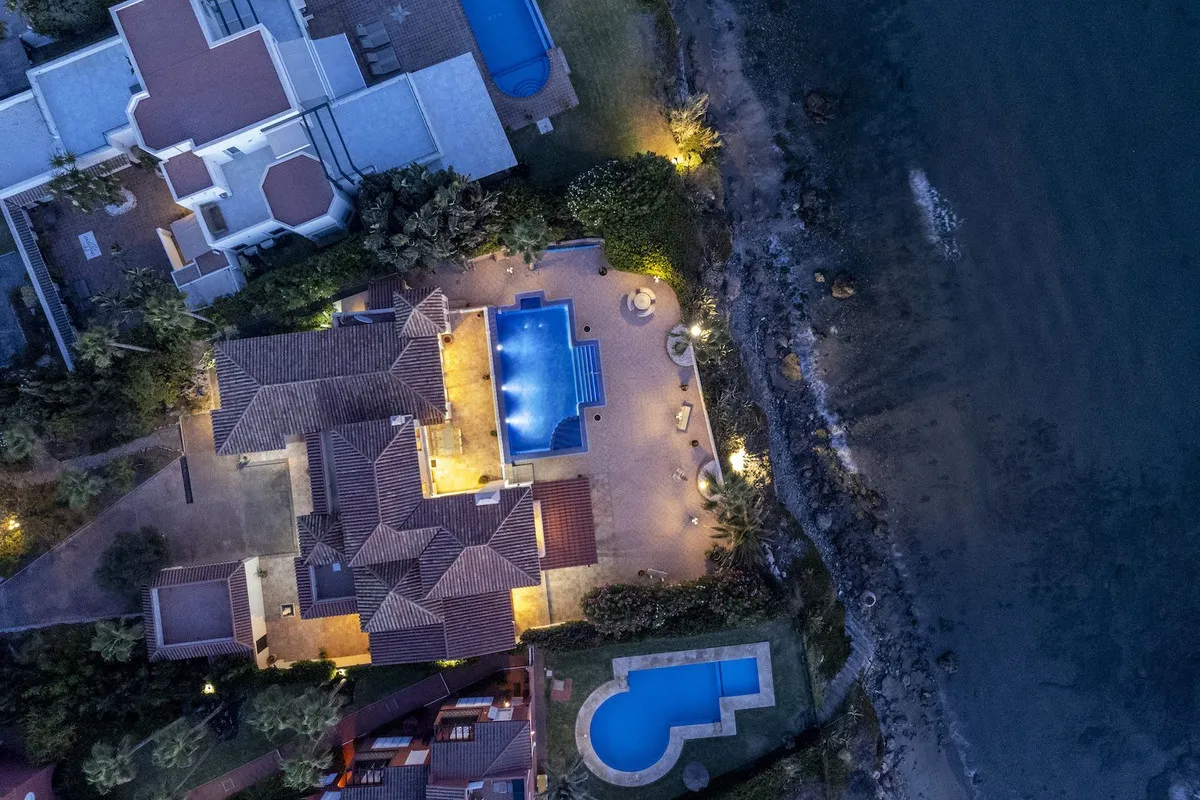 271c460f-13d6-4556-8ffc-9df496956307