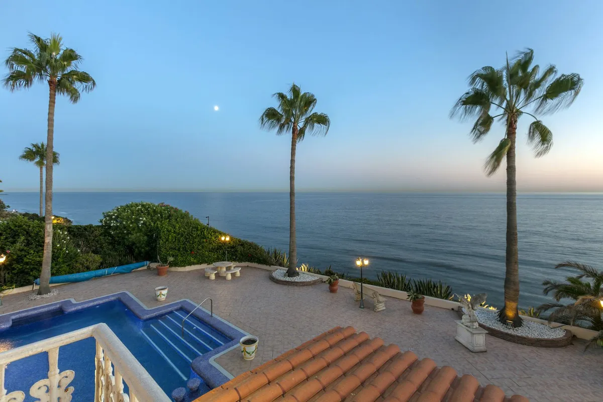 6e175658-b833-4d9e-9010-a0c8aa1a0120