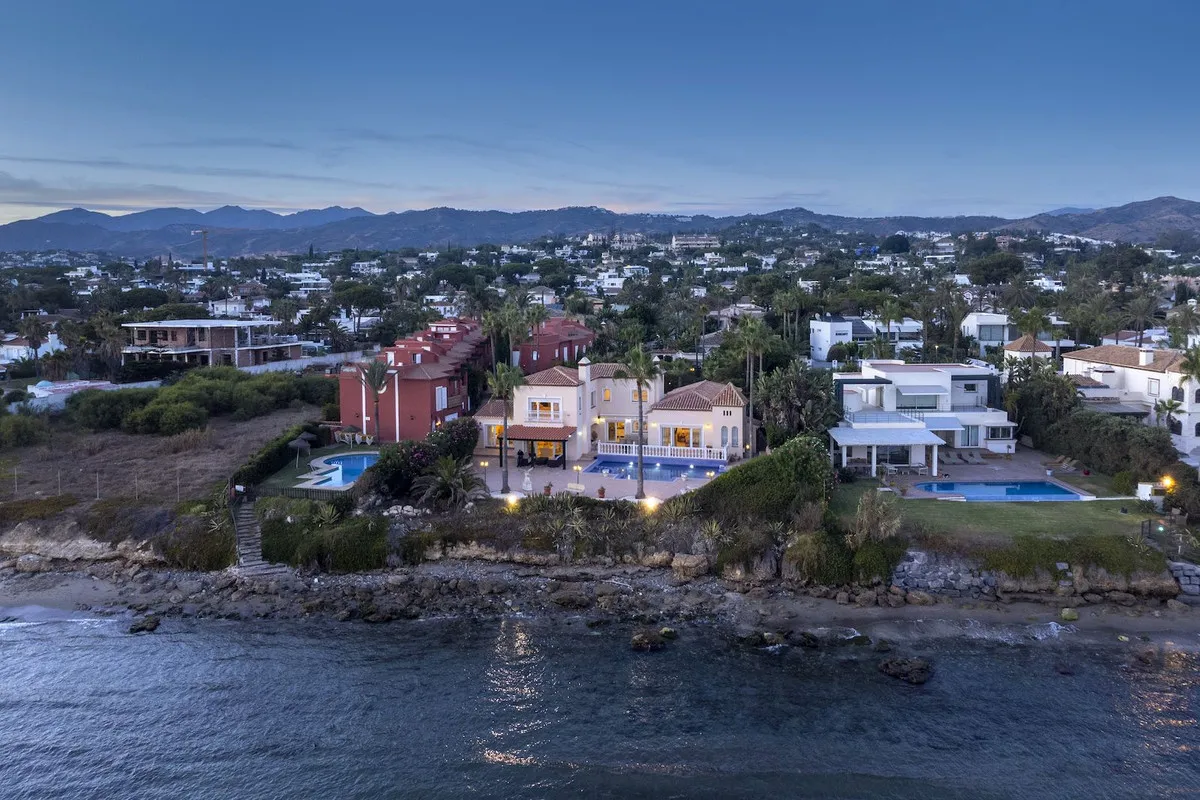 ae2c695c-c891-423a-884f-d5c22895c52b