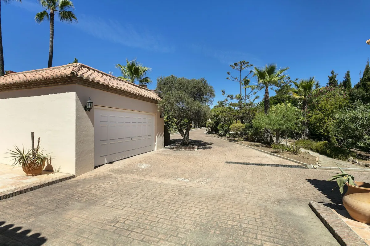 e6bc3813-b3a0-4d88-b607-c6c90adef3a7