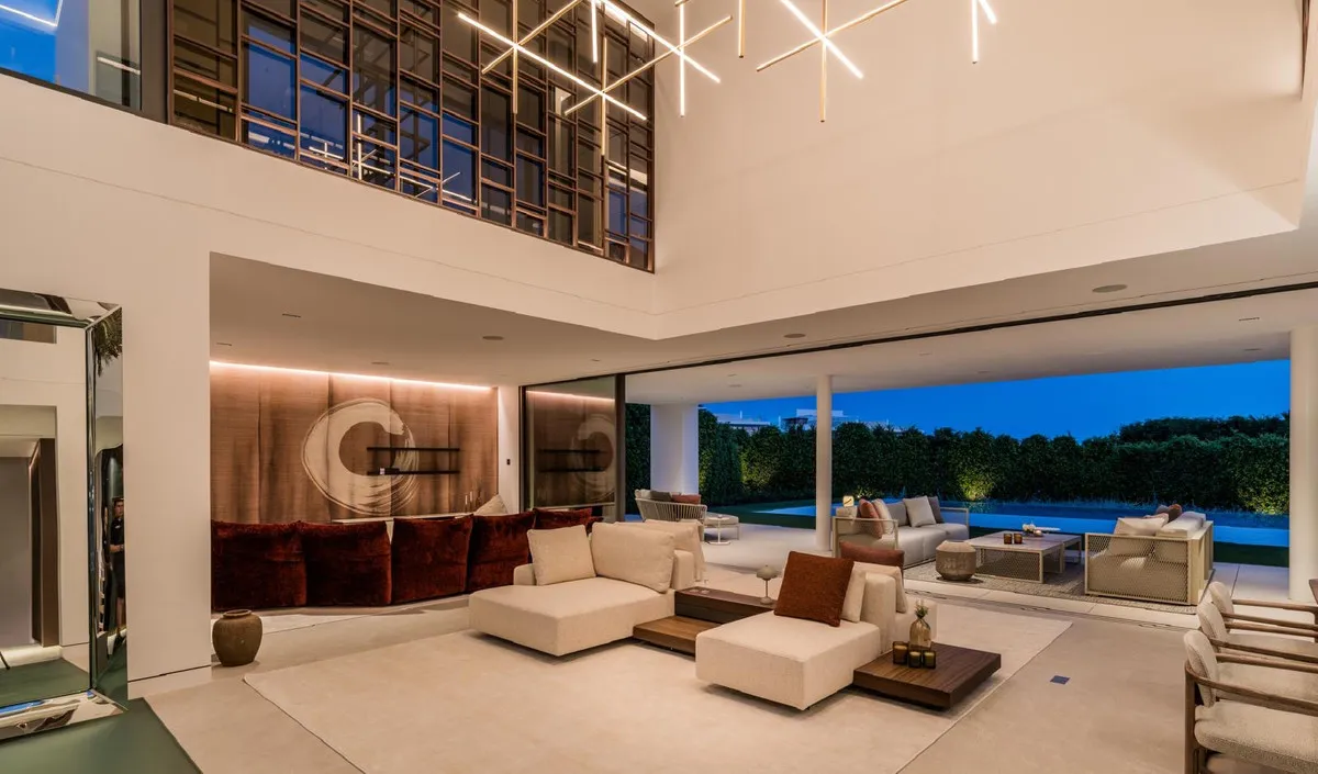 356f6fcc-796d-4c1e-8277-1591e86e4613