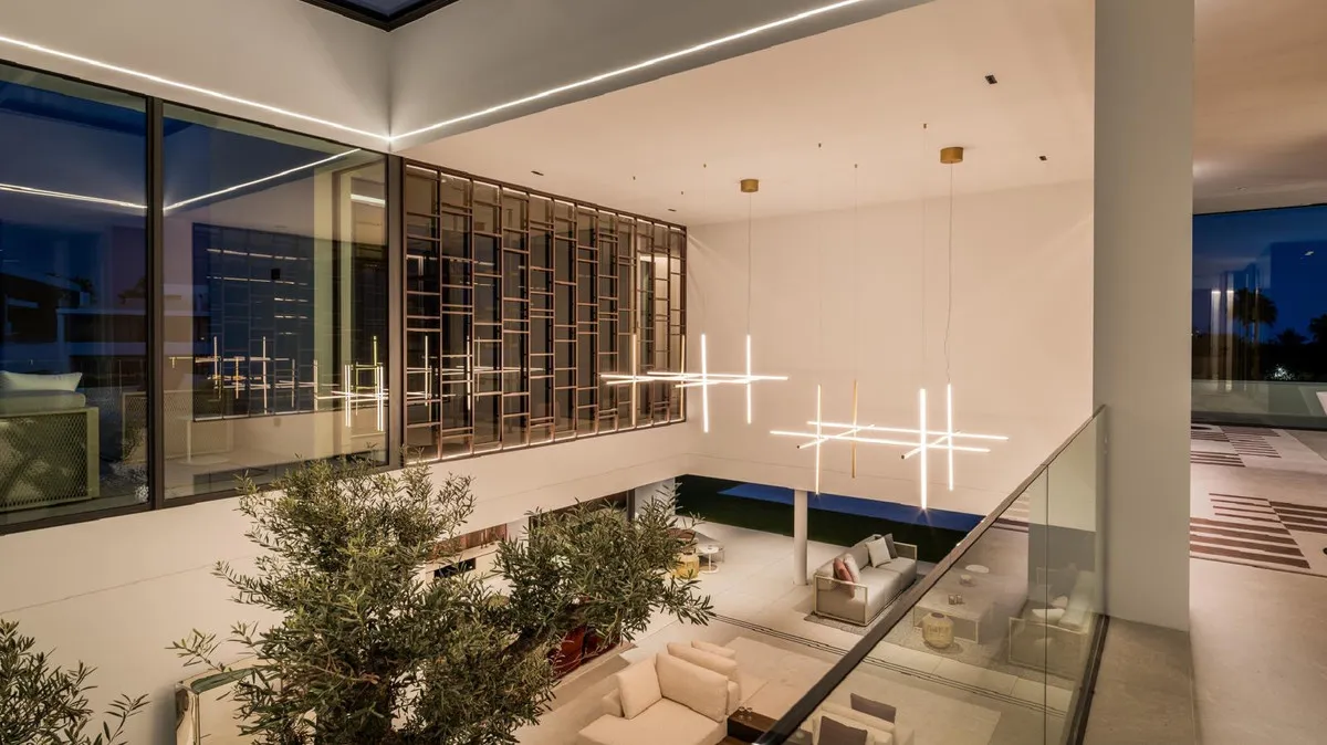 36f81ac0-318d-4b7e-af49-bd339cded75a