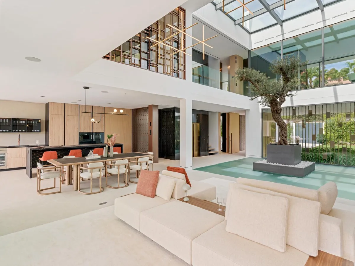 4345f996-3f31-4d8f-abd5-fb328b968d14