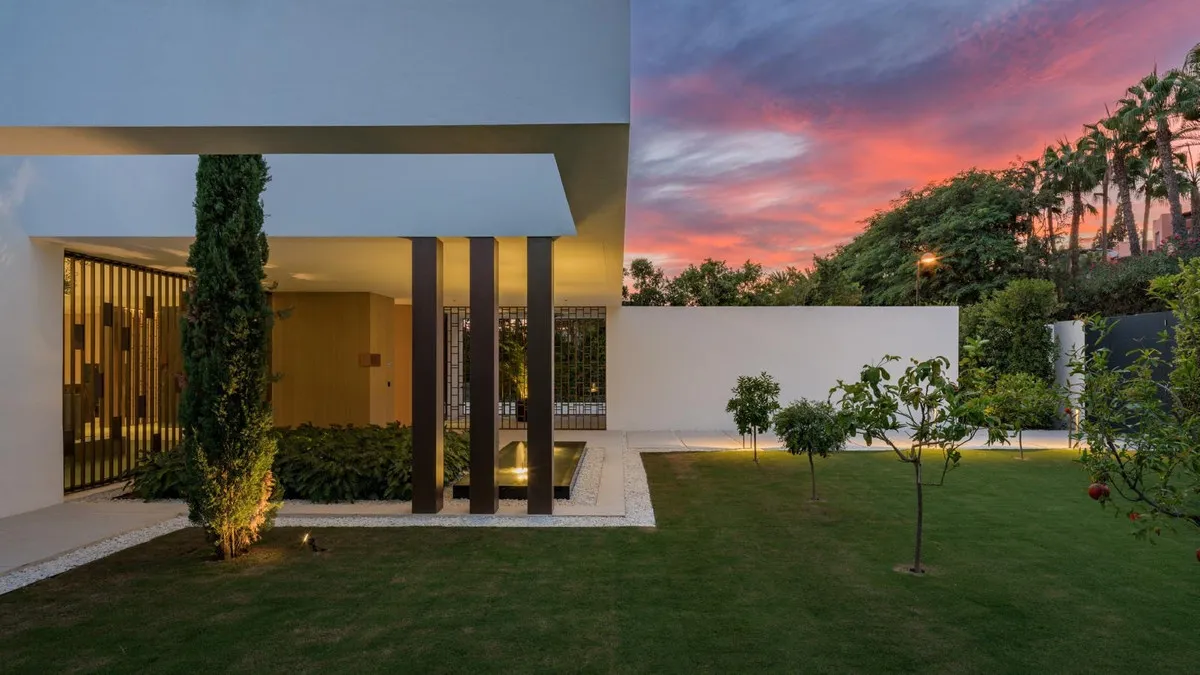 8caa8c18-2987-4cf9-8d05-66b7eea399af