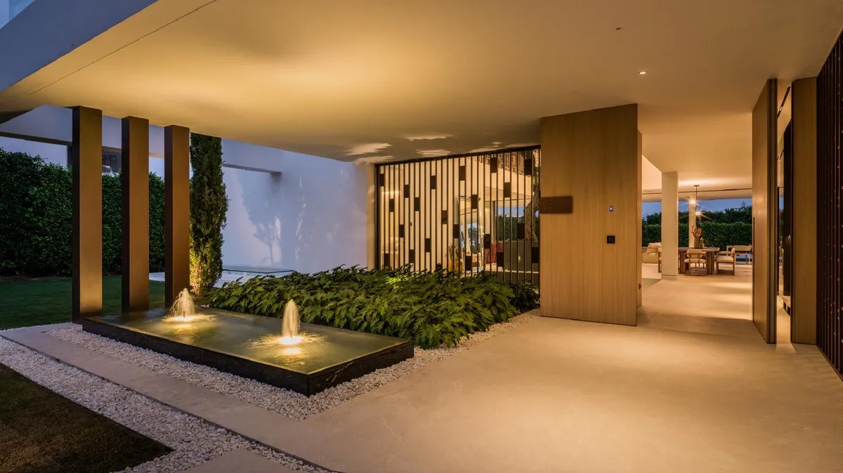 b4bd91f8-687a-46f7-a13e-6b647a9c0c94