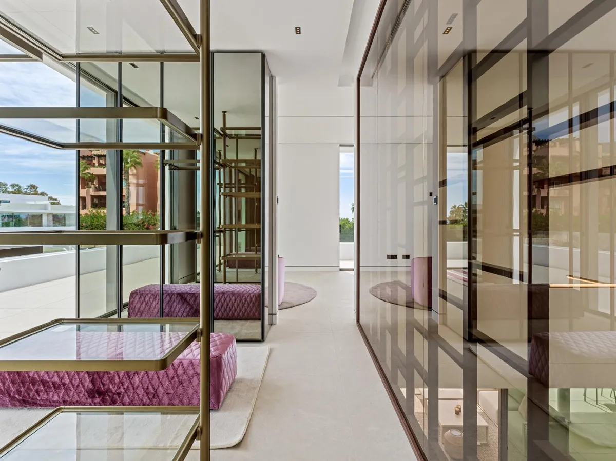 ecf36e0c-0076-4caa-a487-3e340f8a07ef