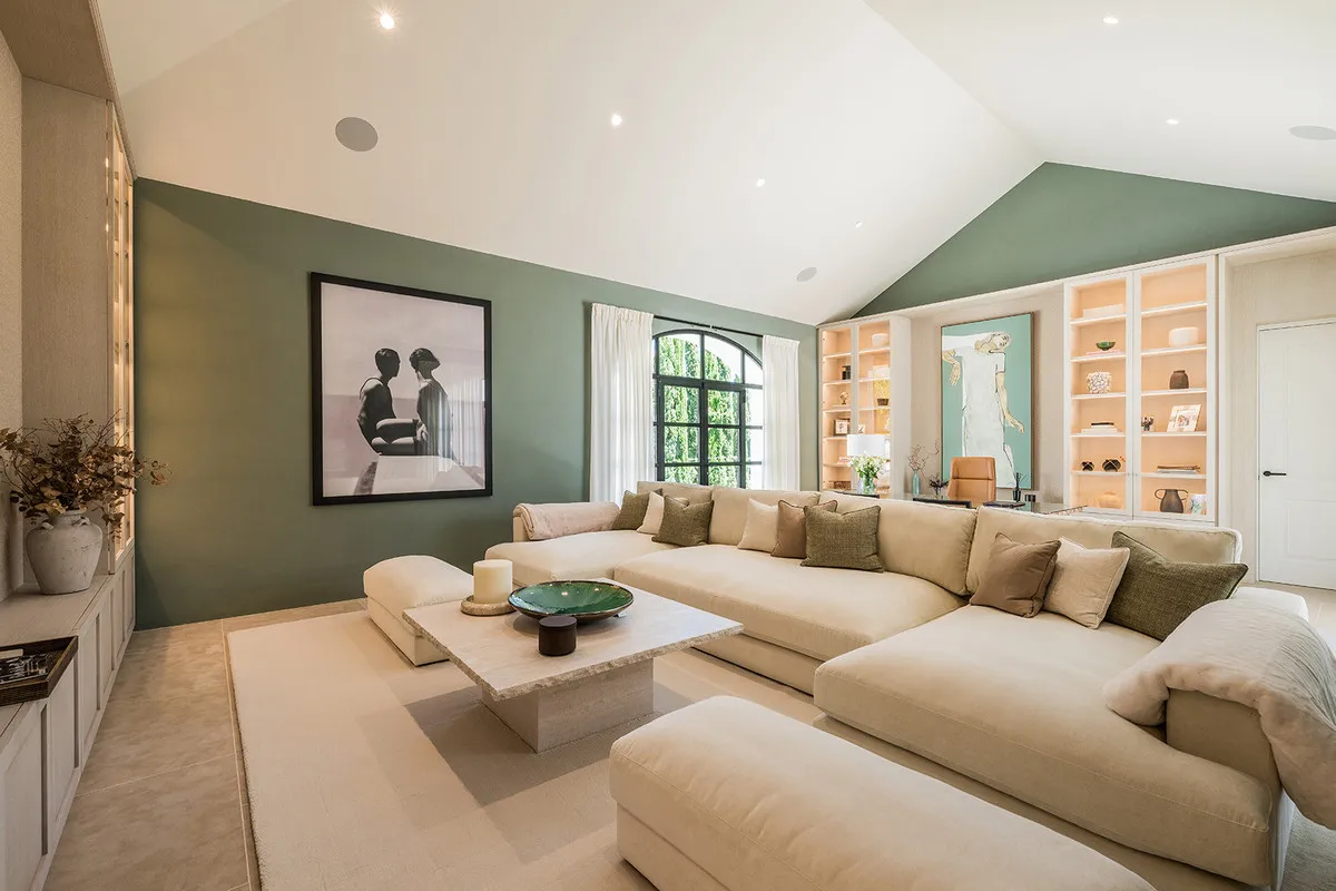 719c7fcb-b010-46c5-a2b7-02e6e3a55c61