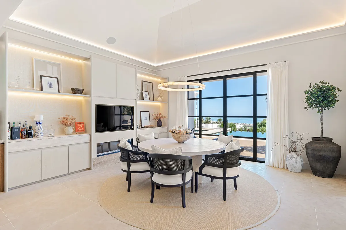 a469dd44-5150-4d0a-87b4-afa0029a2696