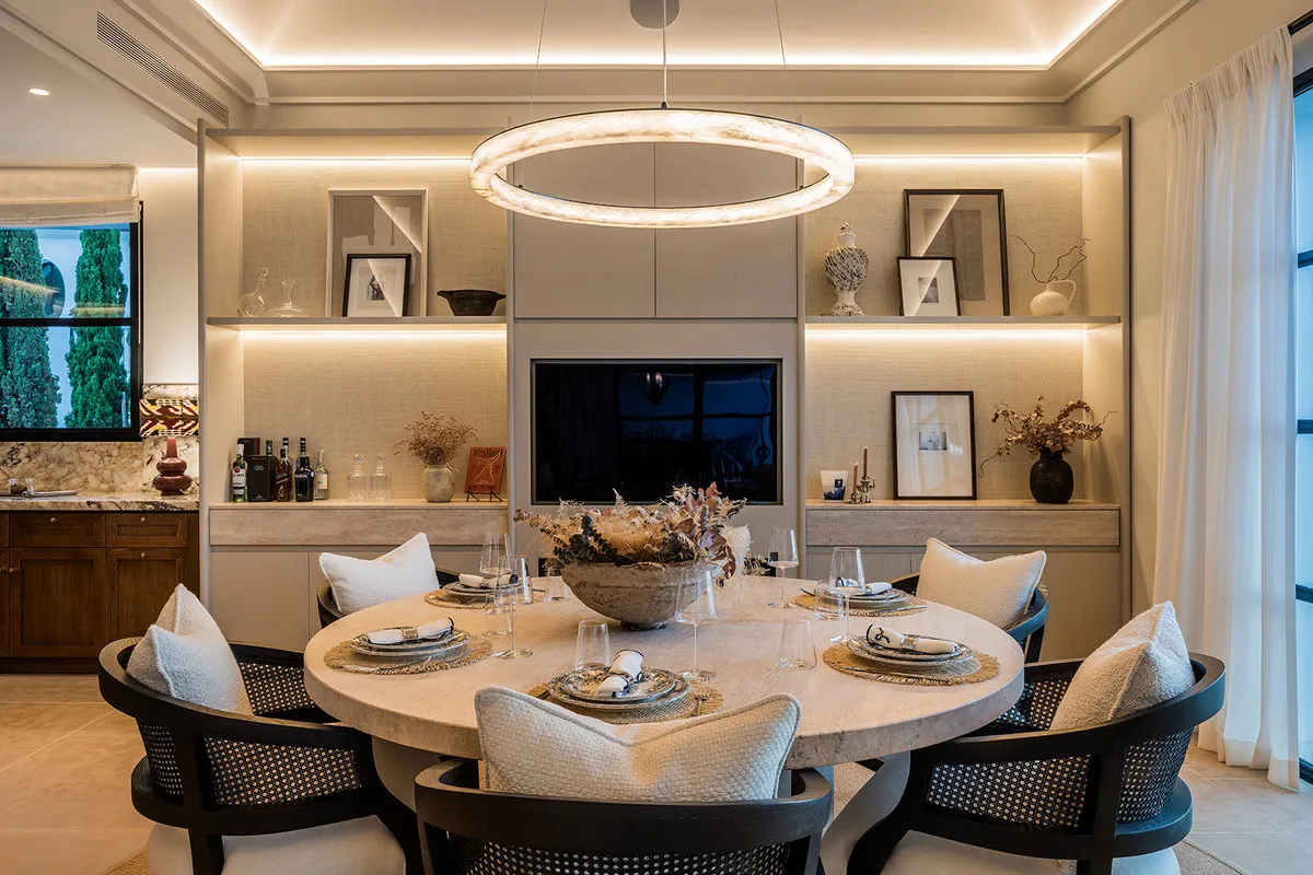 baaa9a45-0364-42bb-9d96-c900ea769ecd