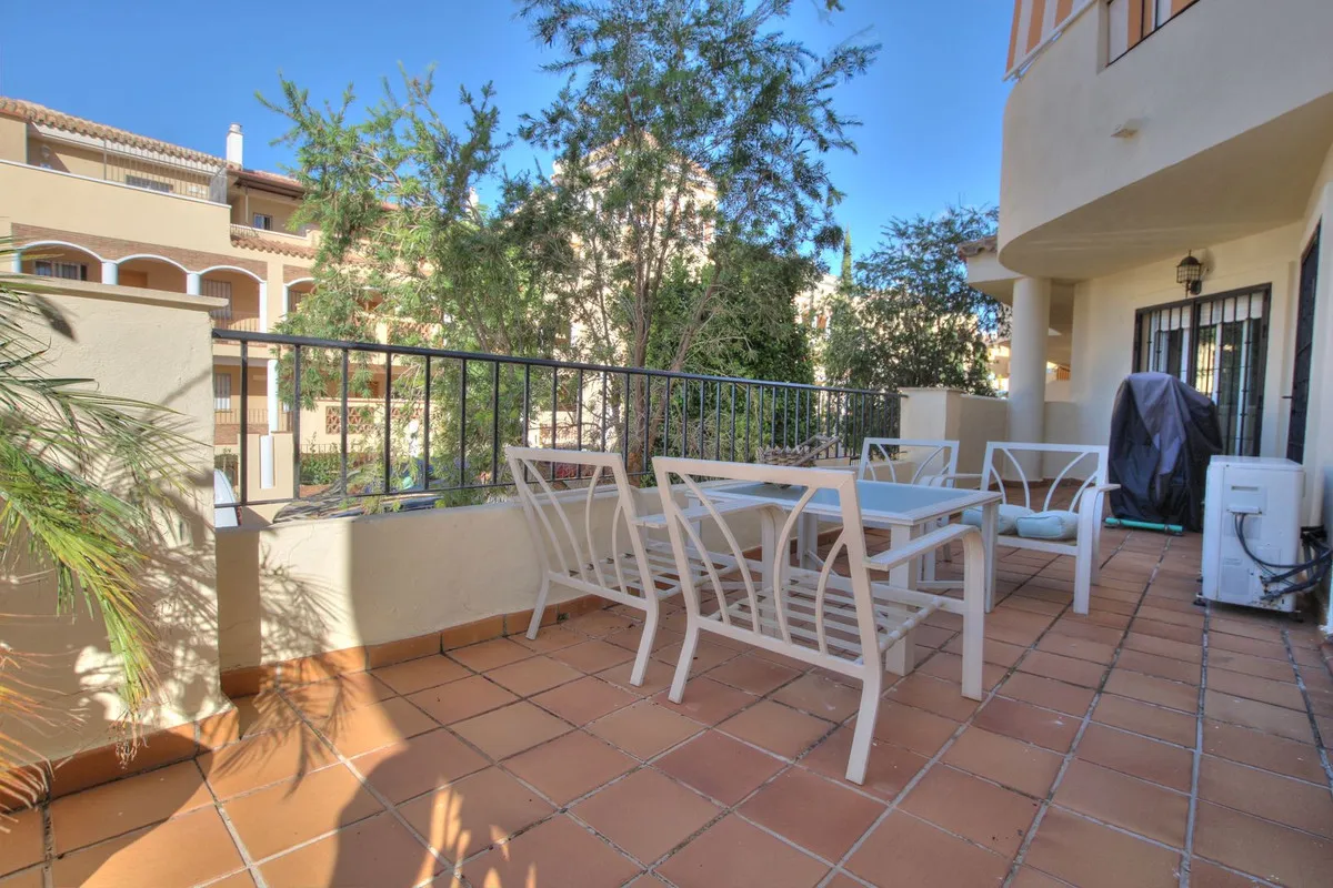 fe79f67f-977d-48f9-81bb-133c9455ff26