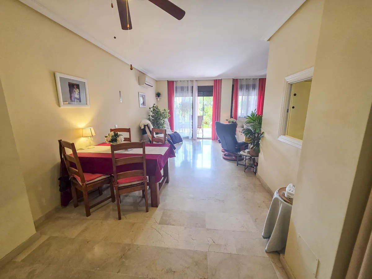 0a385f00-a852-4a06-b133-aa0f94d128e6