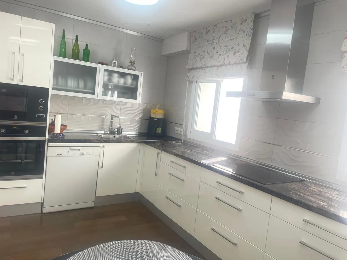 15993801-eb61-4384-a316-91f044ca3a55