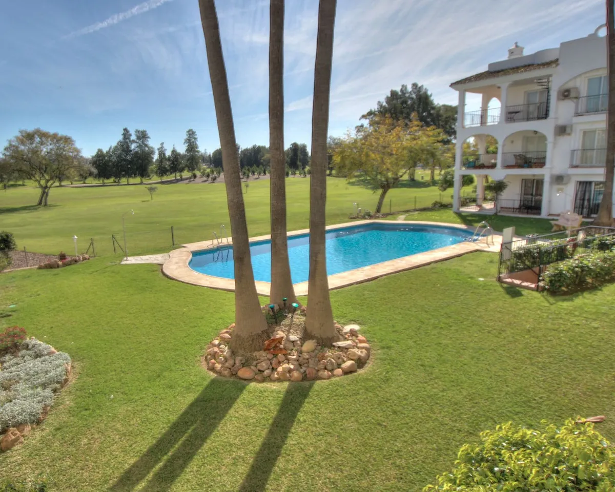 8a7efa33-ee4b-4597-a33f-d69425df6034