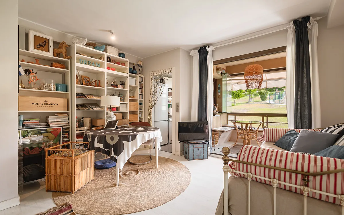 2d5fa624-13c2-4ba3-8571-14ffe2c833c3