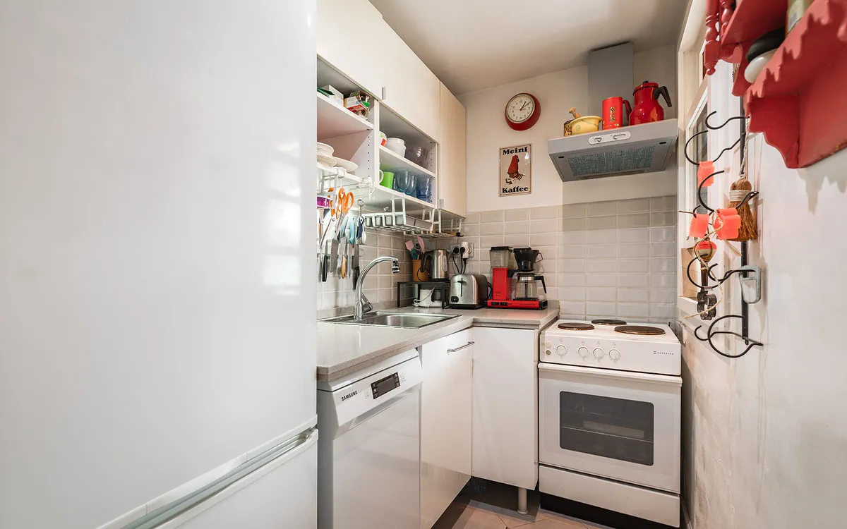 ef92fd11-59b8-43b6-b1b5-ca9bdf635664