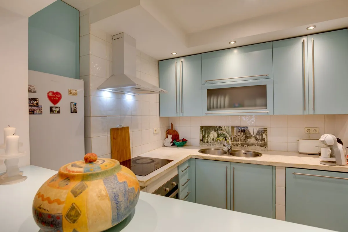 185c3ba4-ee49-4bce-a747-9c29925d20b7