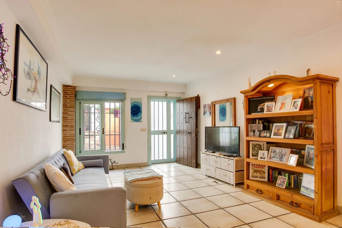 945021c4-11e7-4db1-a282-12ddbfa3272a