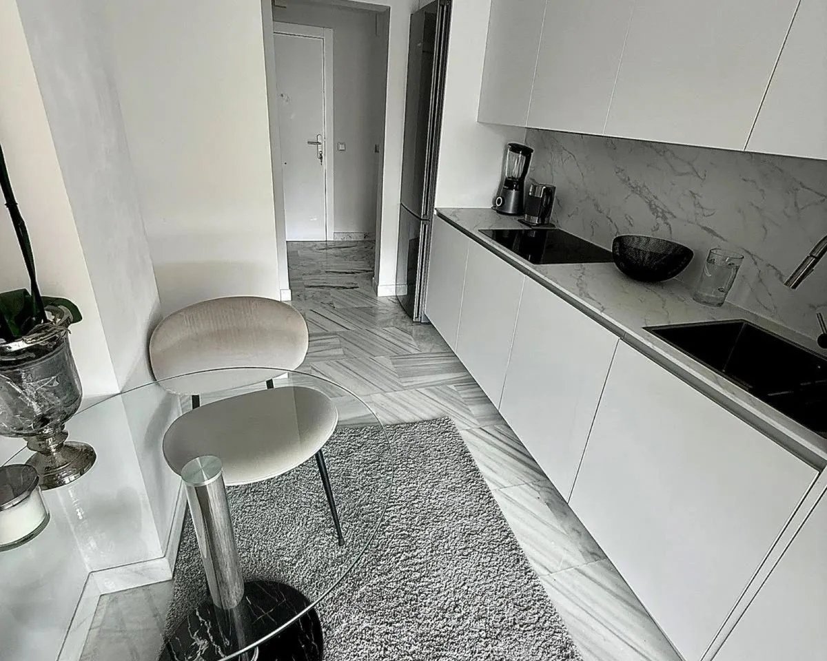 a1800dd3-c924-4430-92cd-cb2f2d072d95