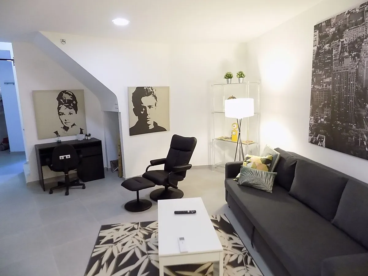 e86d6d28-8651-4434-9450-2a434b3571da