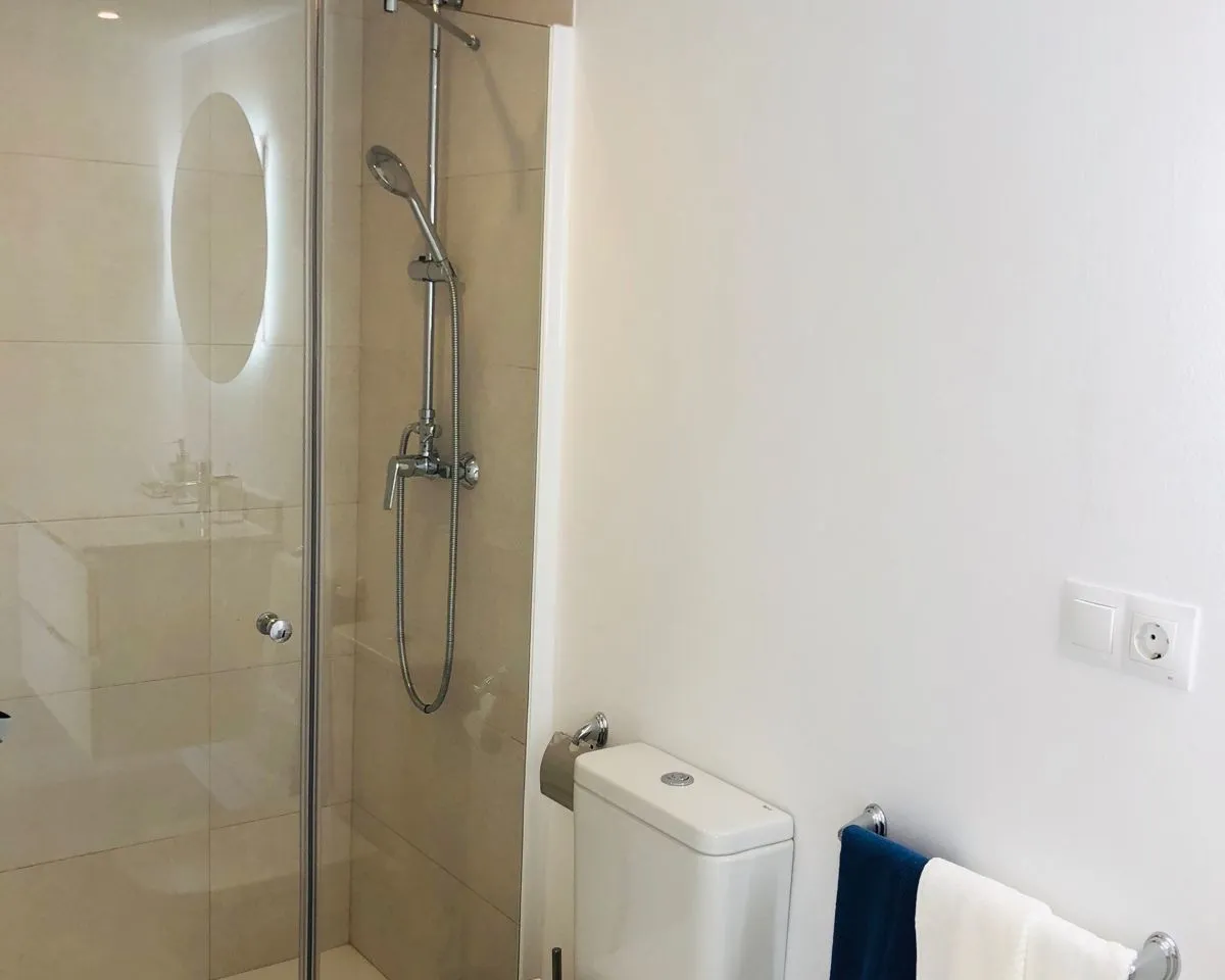 520af1f7-90a6-4149-9406-70b1011e4f20