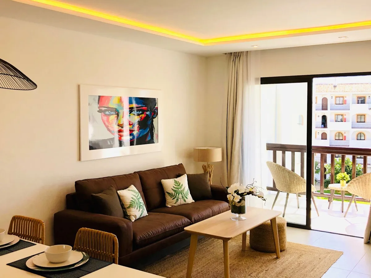 9b292c1c-b105-46b1-998e-ebb80e34b2d0