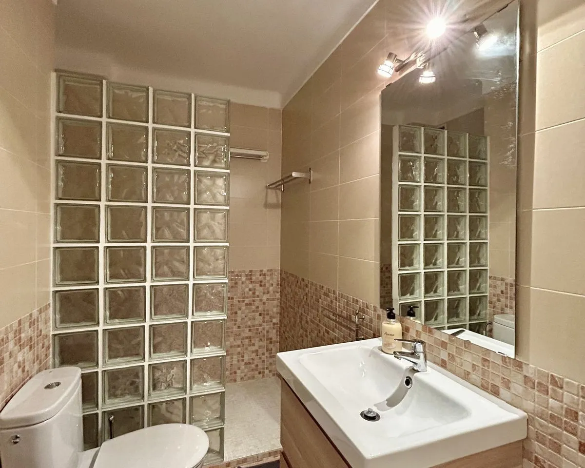 0c6edff2-47c3-483a-b477-b73d1d11999b