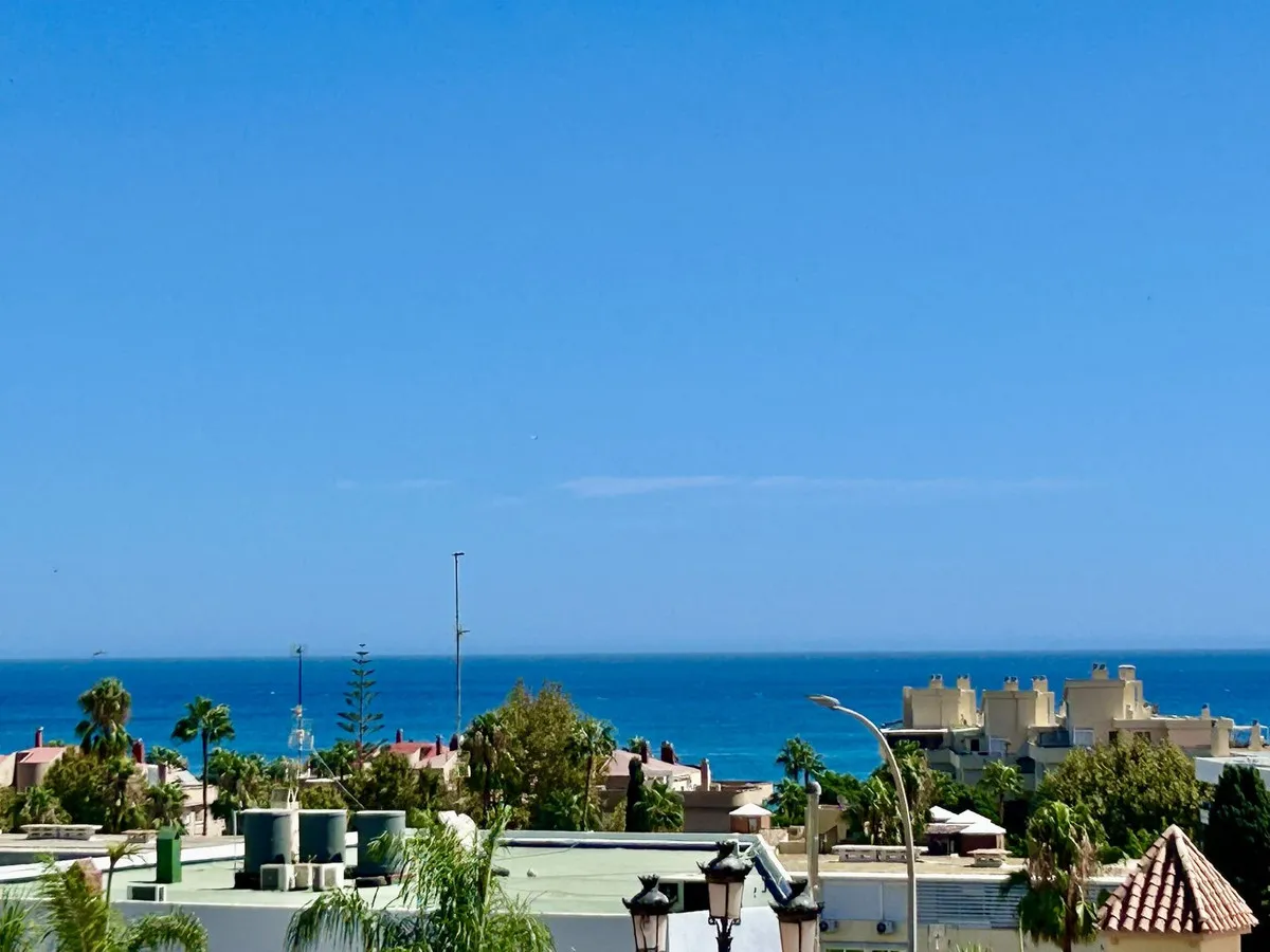 624fd01e-605b-4e0b-8754-e5d97bbef4b1