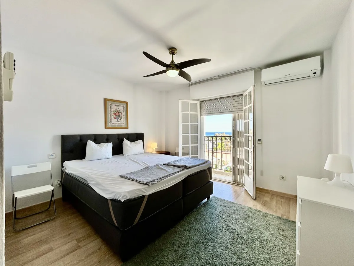 7a5d9cc6-e6c4-45a1-b85f-bb5808bcf850