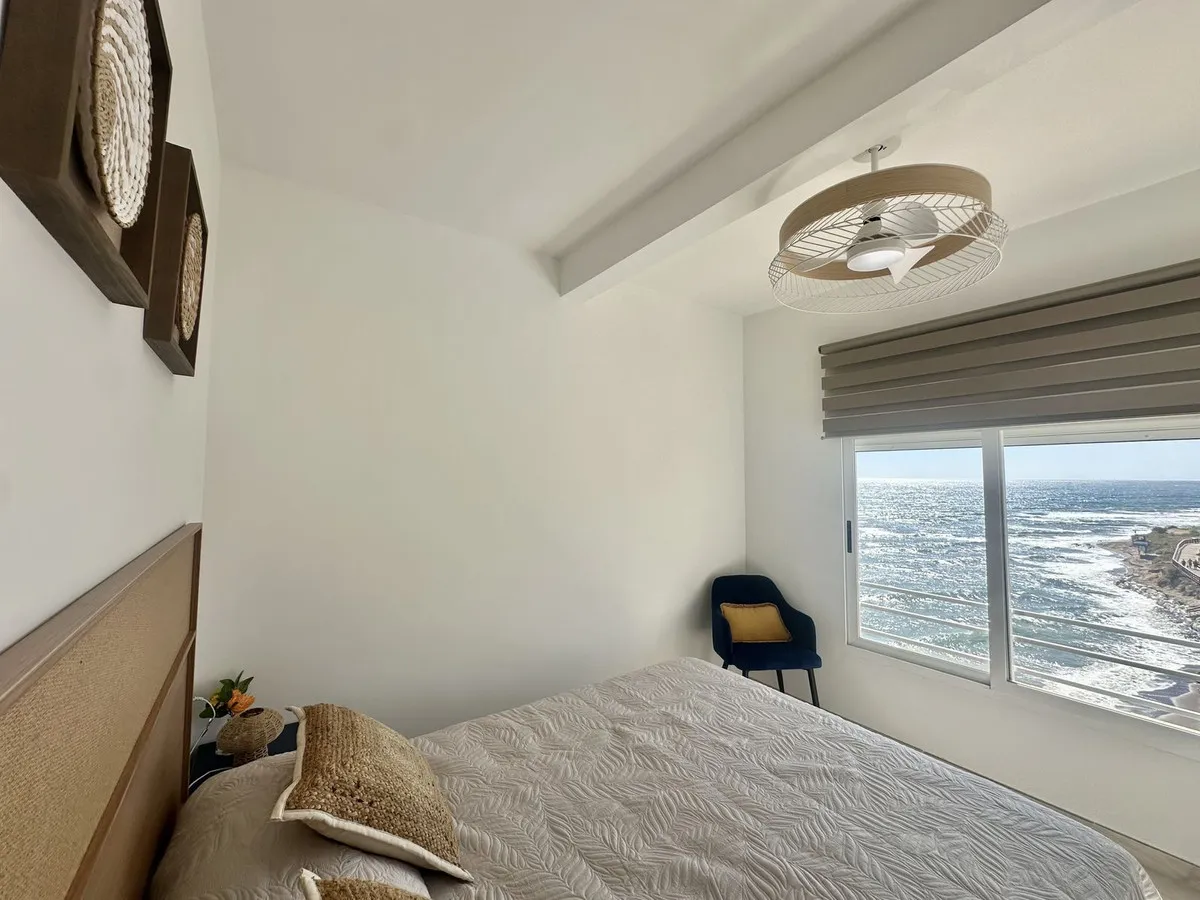 2b6b9e56-b4b1-4745-90d7-cb89534a8f46