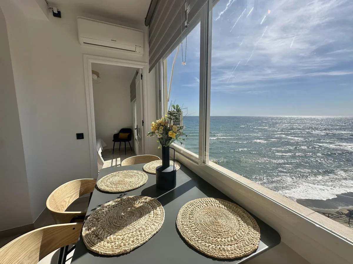 a945803b-5c5f-40cc-aac6-3e6c9c391206