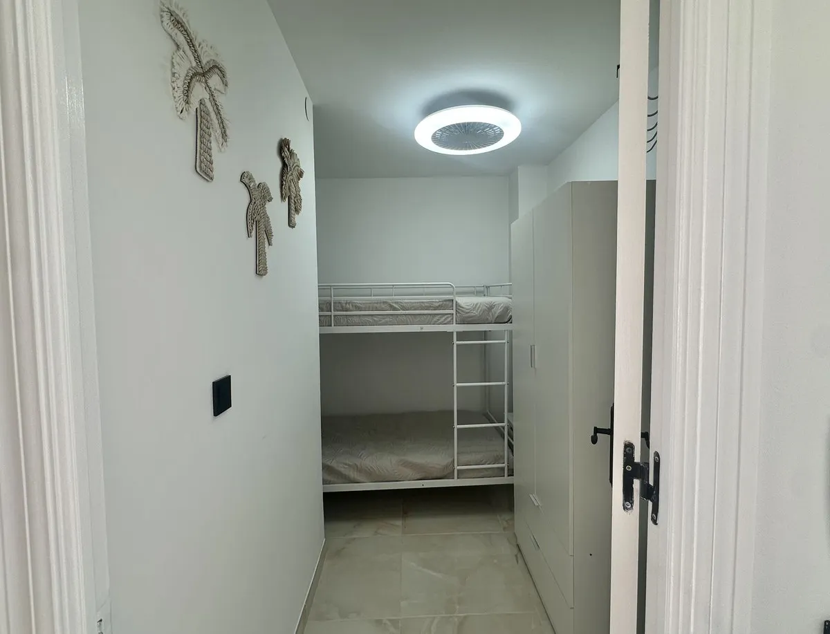 c28ae7da-82fb-4b11-8d2d-16558e8b7a23