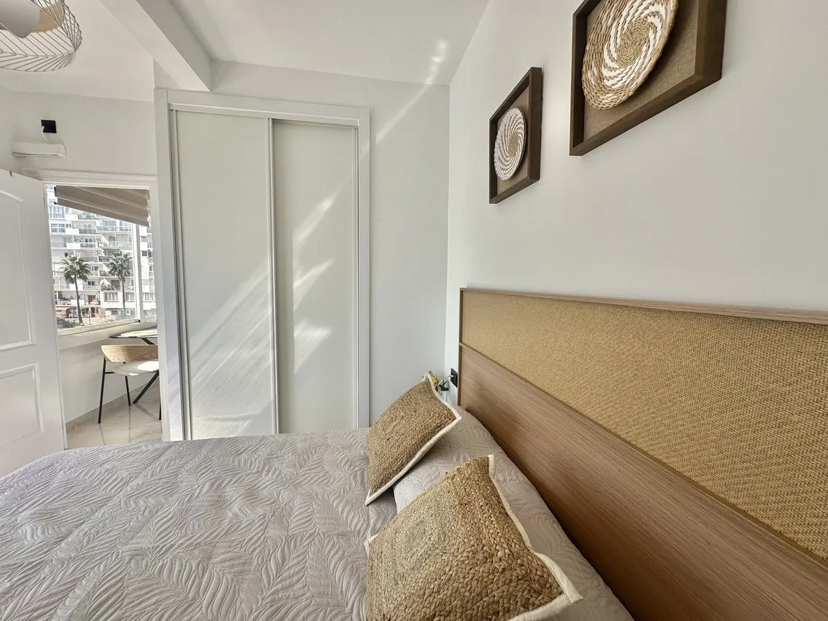 c4a64e22-51e5-4028-815c-af0776c3e0eb