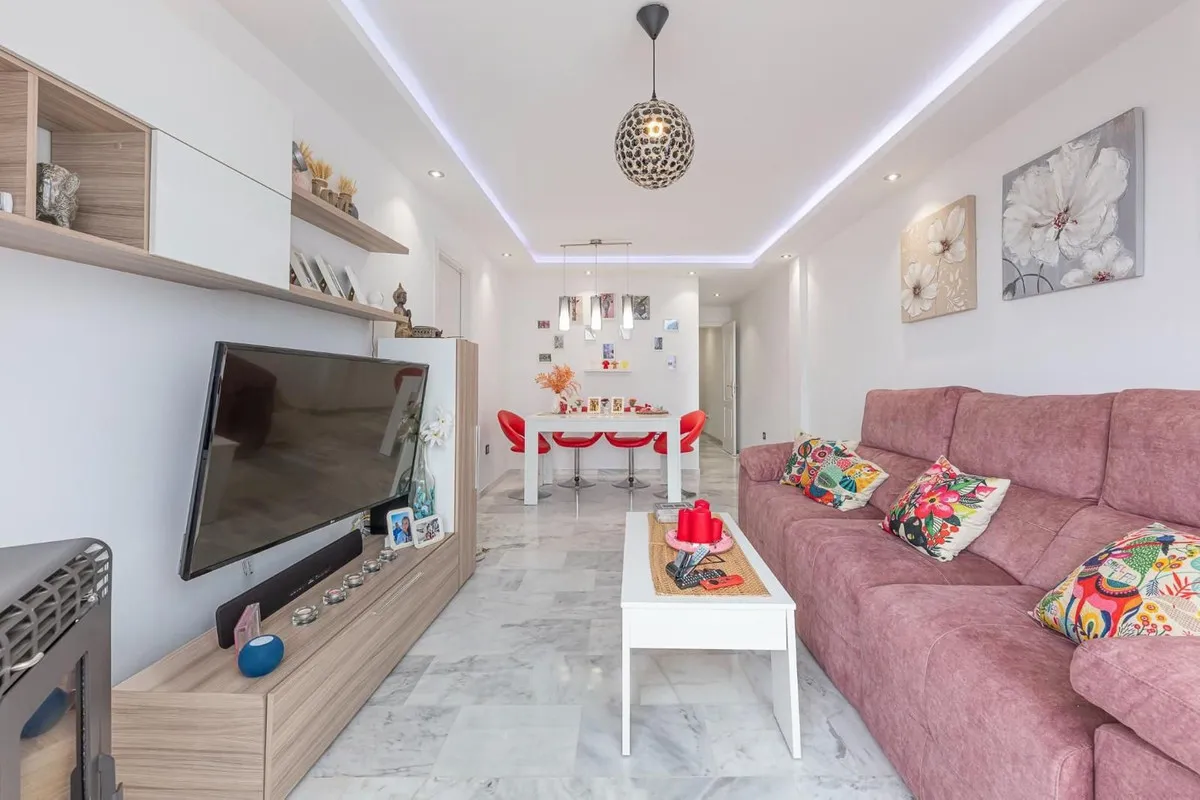 a25baa15-5786-44f6-9552-f5e412e6dcb2