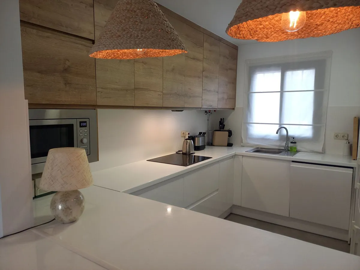 0f892126-49d7-47d5-8a95-21edb2d85b25