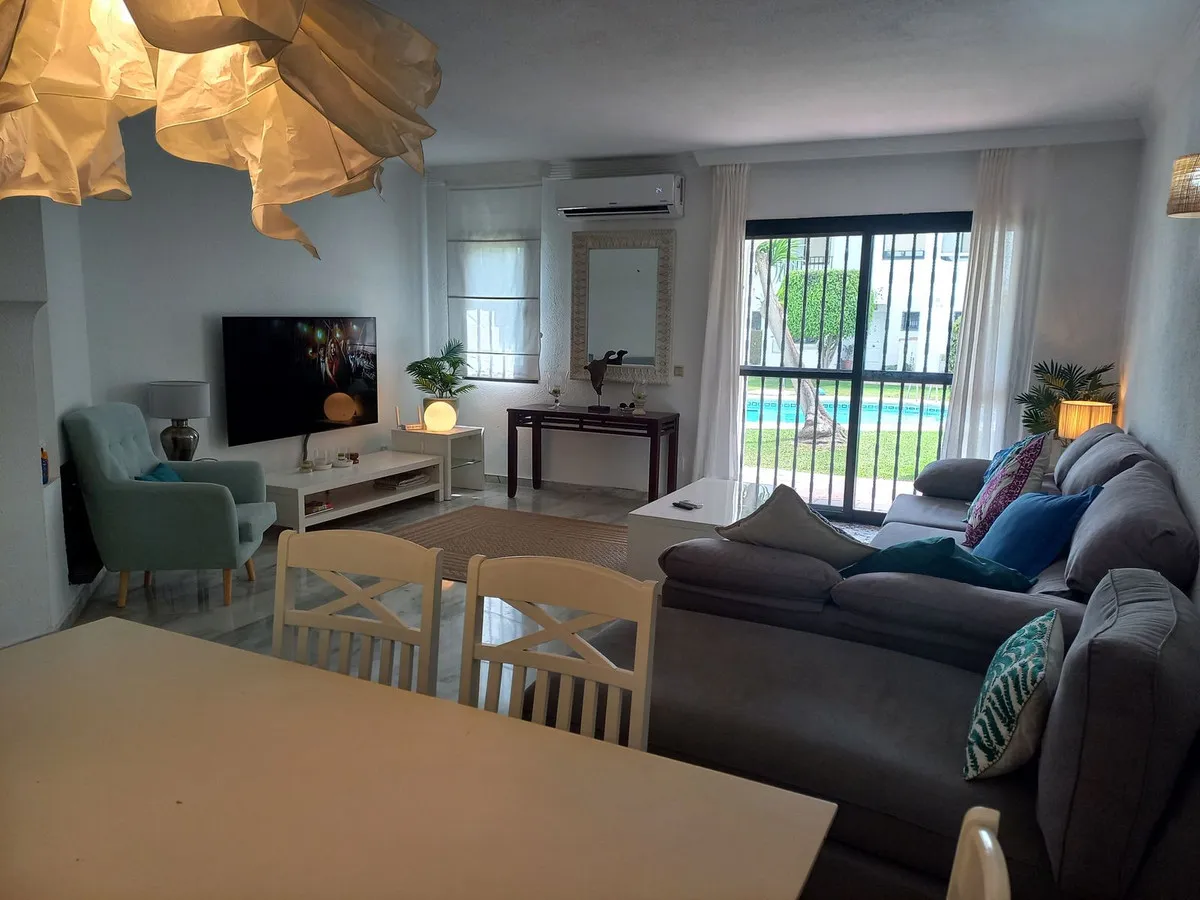 18160512-c7e0-44d5-8831-1ba785b93b4e