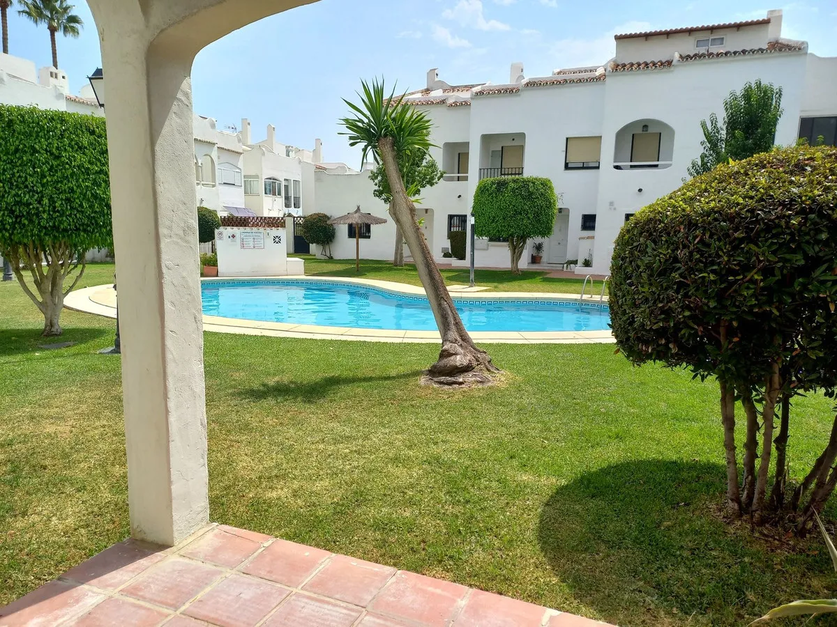 a6ded9c3-1636-41c8-93a8-99591d2b6468