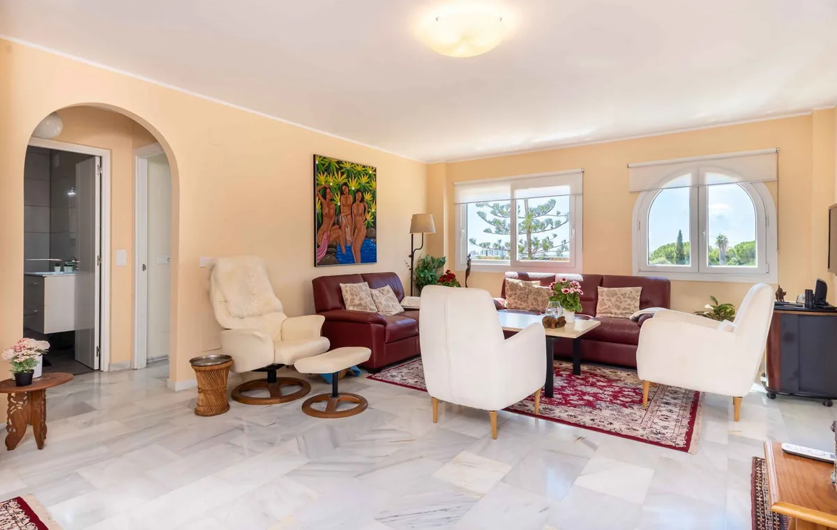 8bed545c-72bc-46c5-bfbb-c67a25126093