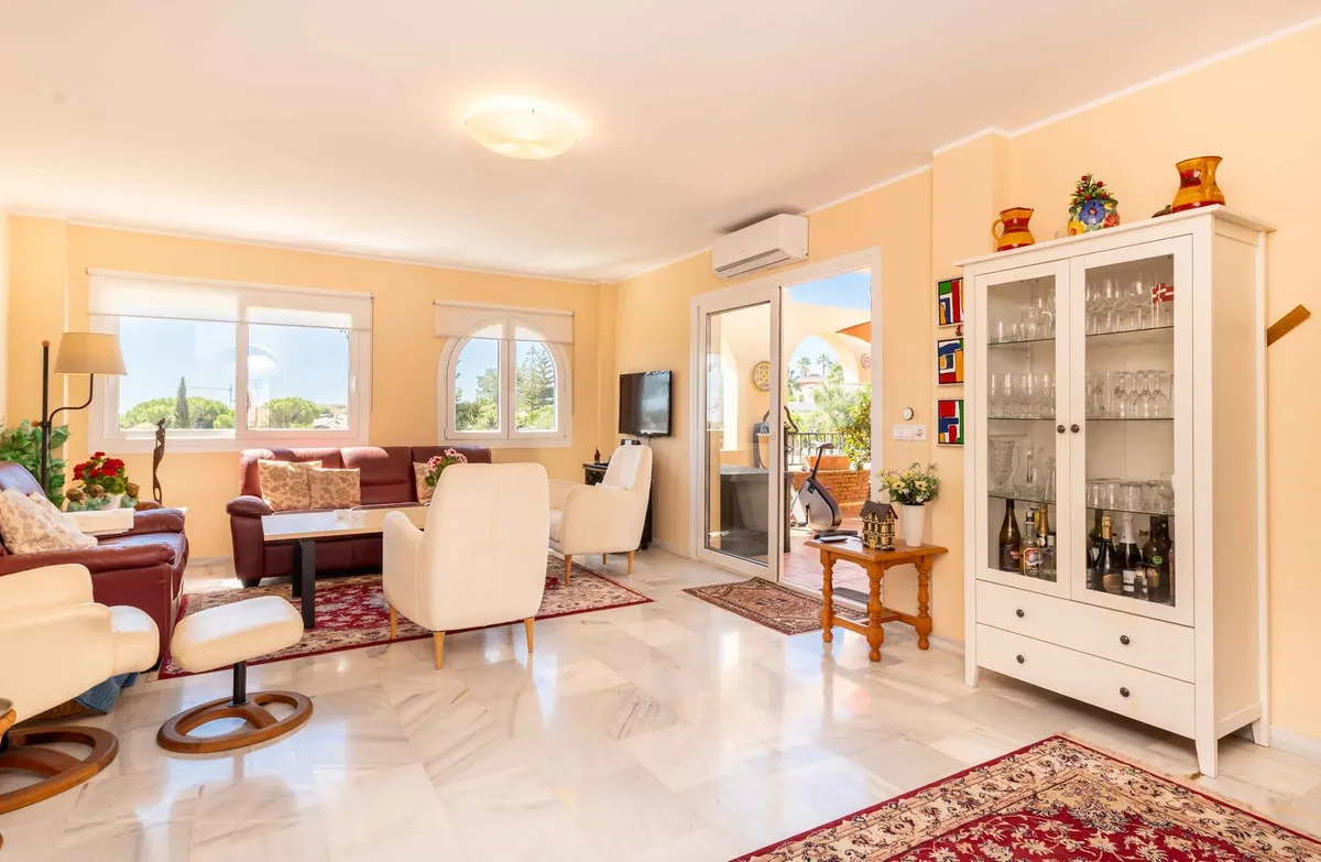 fd6eb014-47c6-46f0-a0d8-f47d58decbd8