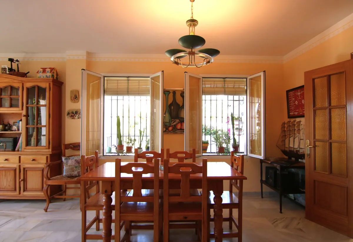 65bbc894-552b-428a-8e45-6933e7616617