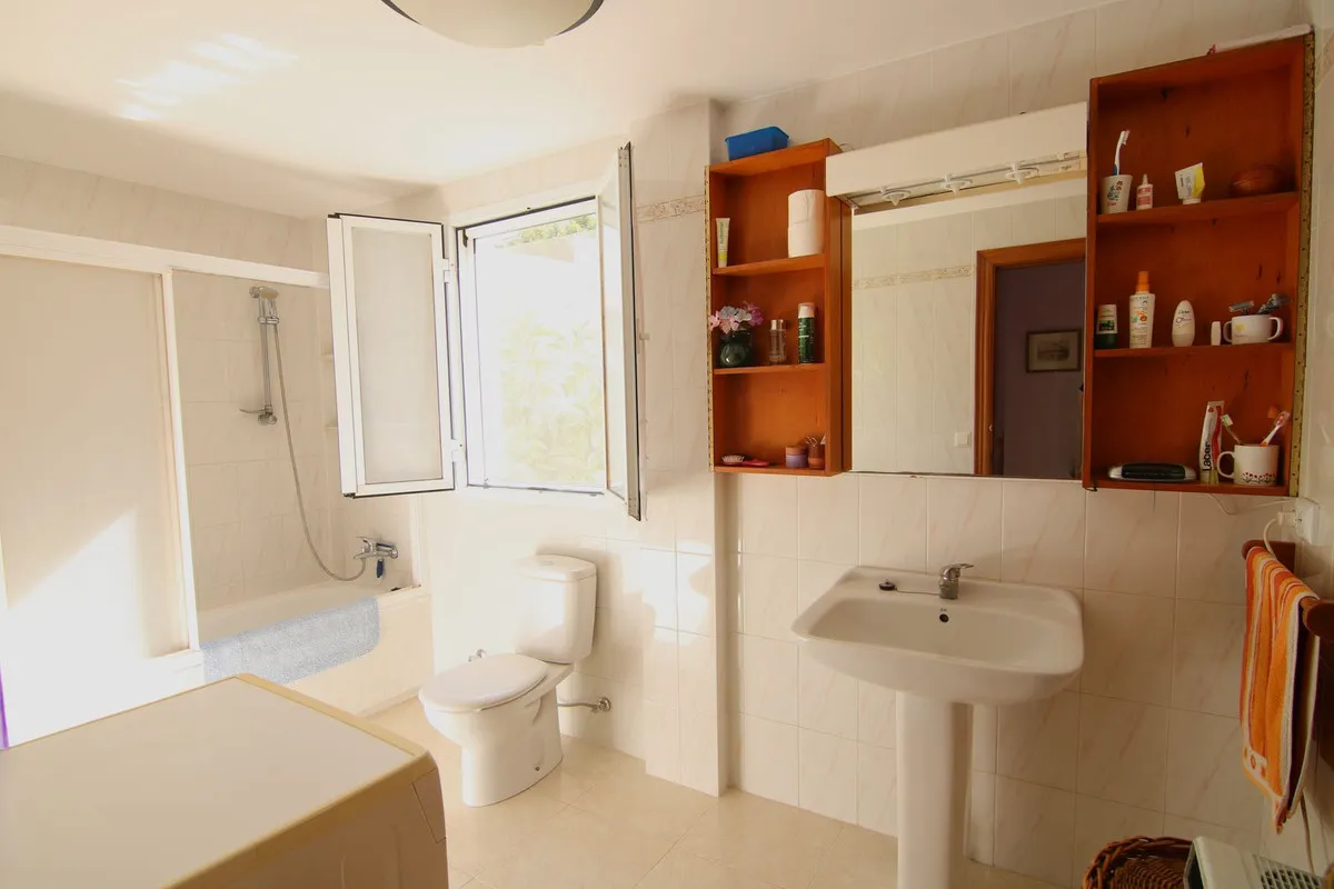 7135071e-c6cd-4846-9f31-1d6837f21a0f