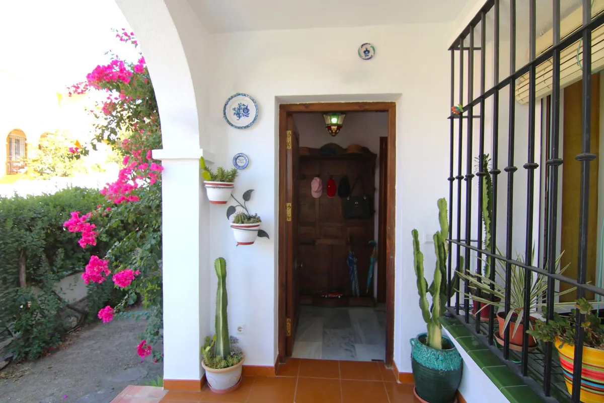 eee94a98-0e8e-4487-a3e1-2fc53e5d40e9