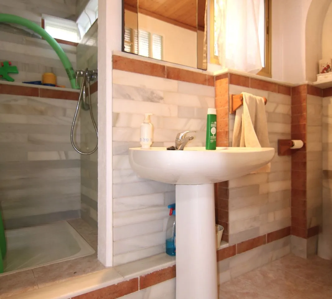 fbc70378-6c03-4c60-a62e-72cf253cf670