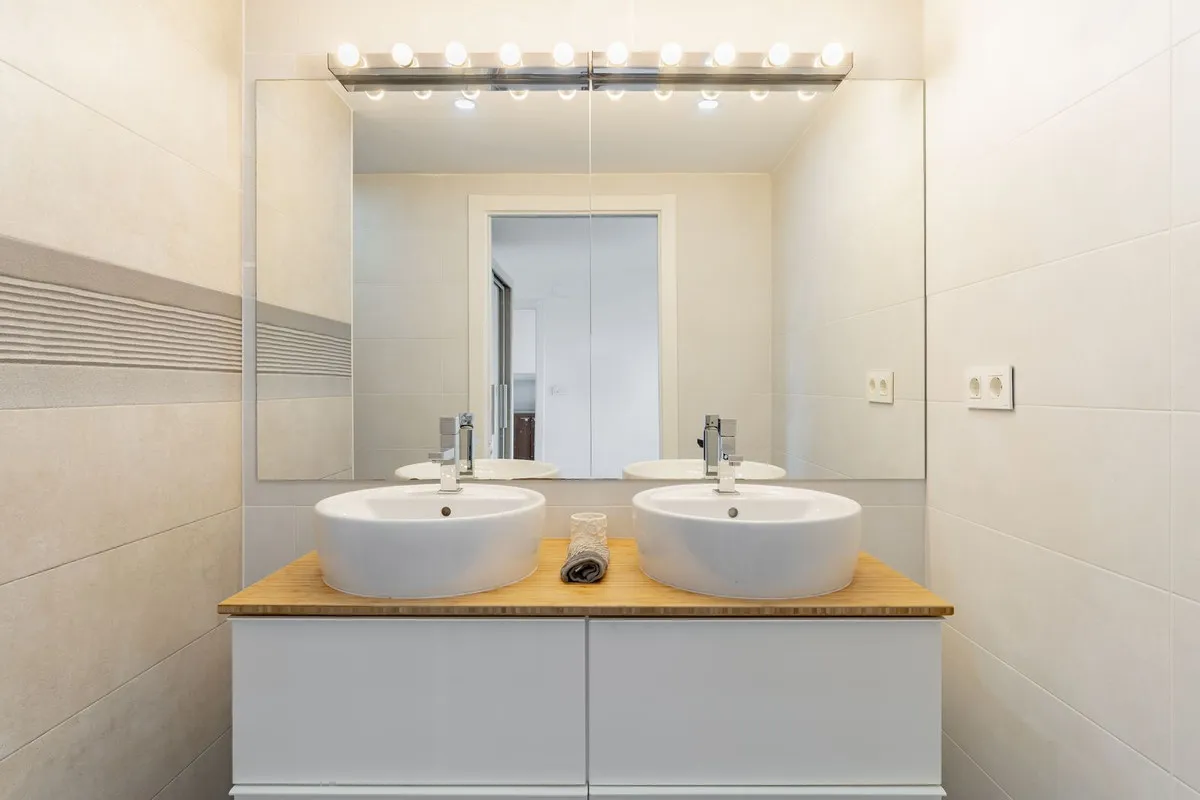 8675fc2f-0221-459c-8dd7-b0f9f086fdb7