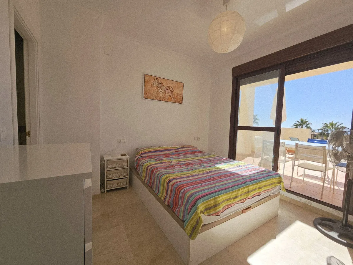 6f7e24cb-66d4-4ea6-9714-a5b33a41cb91