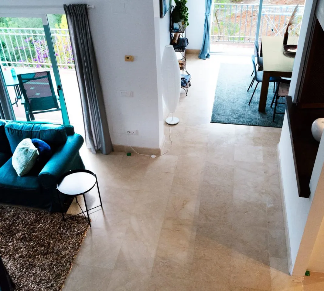 421a25cf-64b5-4871-b353-79868762c40e